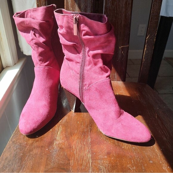 Kaari Blue Kensie calf-high boots in burgundy suede fabric size 9.5. - Picture 1 of 5